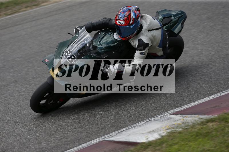/30 27.07.2026  Dunlop Ride und Test Day ADR/Gruppe rot schnell/88